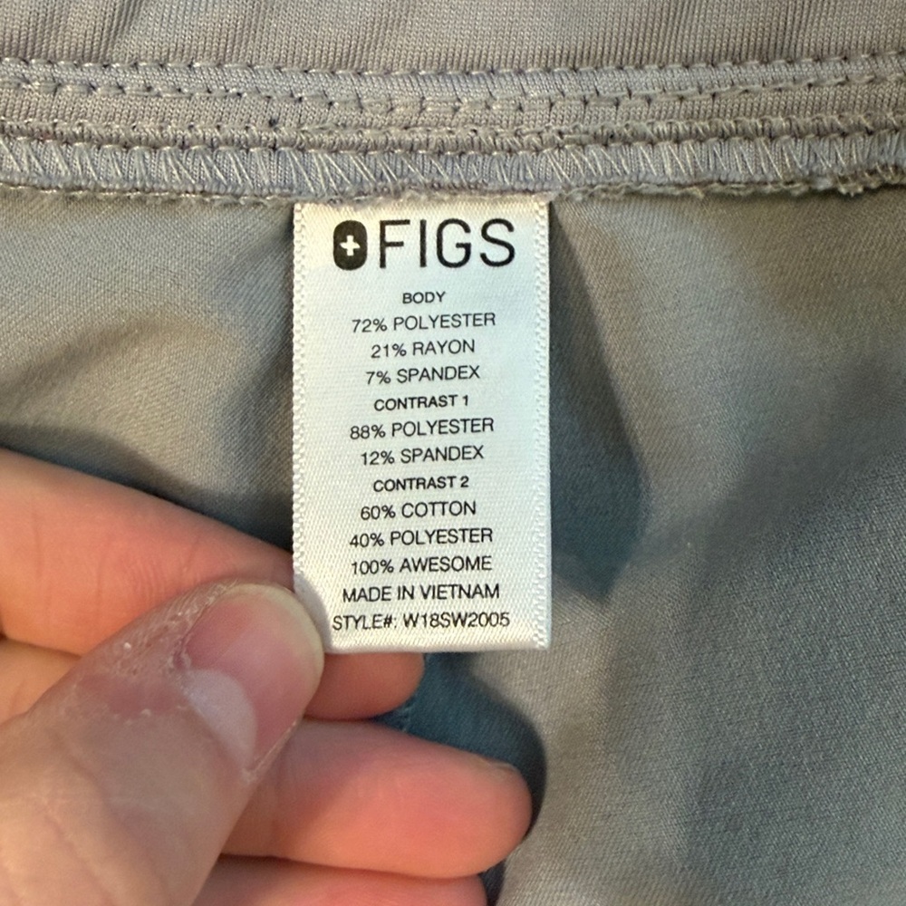FIGS Zamora Joggers in Cement - Picture 5 of 6